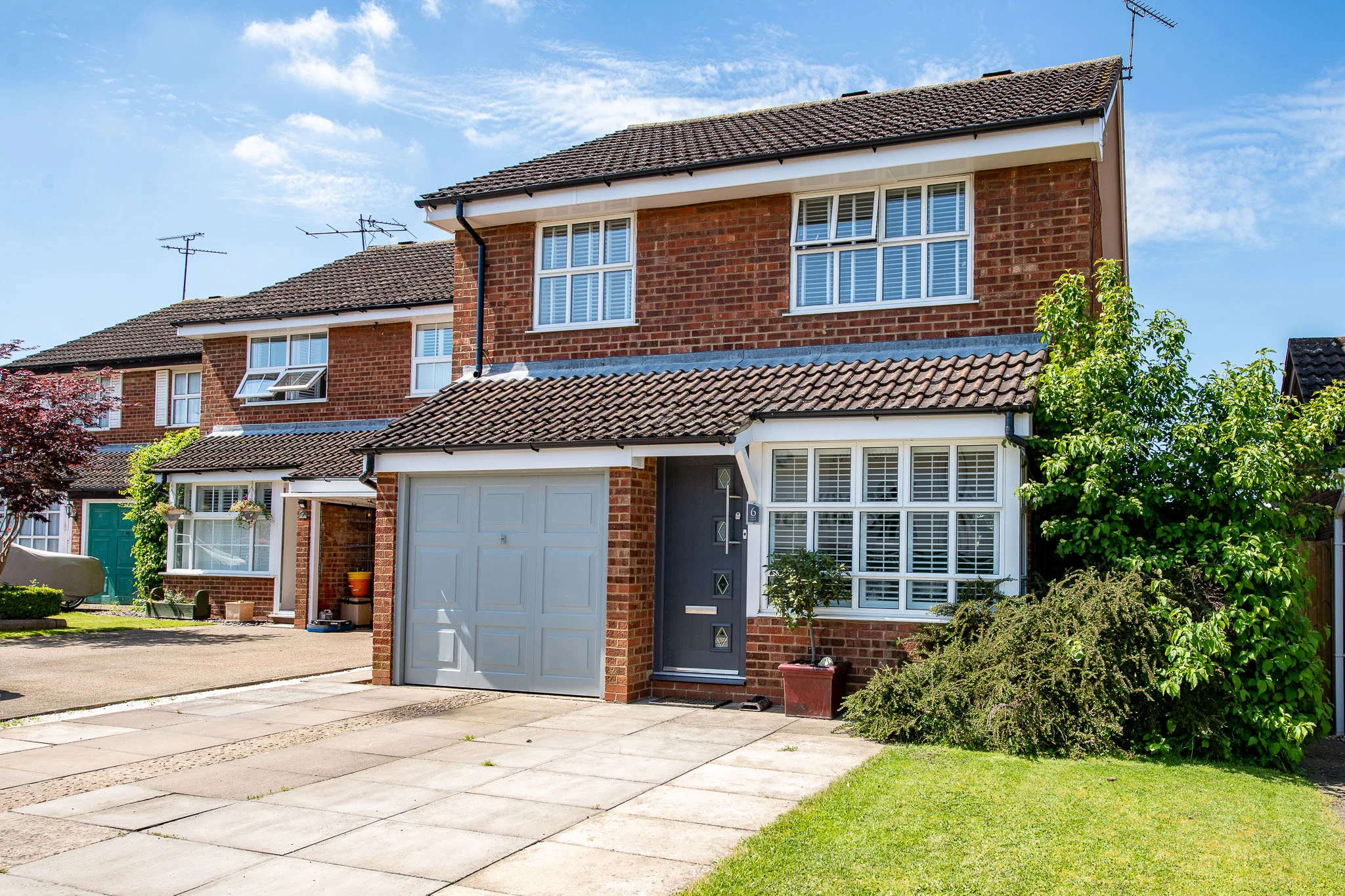 Modern 2-Bed Detached House in Leicester — Renovated Kitchen